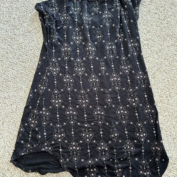 🎀 Buy 2 Get 1 Free 🎀 Maurices 24/7 Women's XS Pink Star Print T-Shirt - Picture 5 of 6